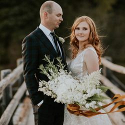 Joy by Joelle - Geometric Cooper Styled Shoot