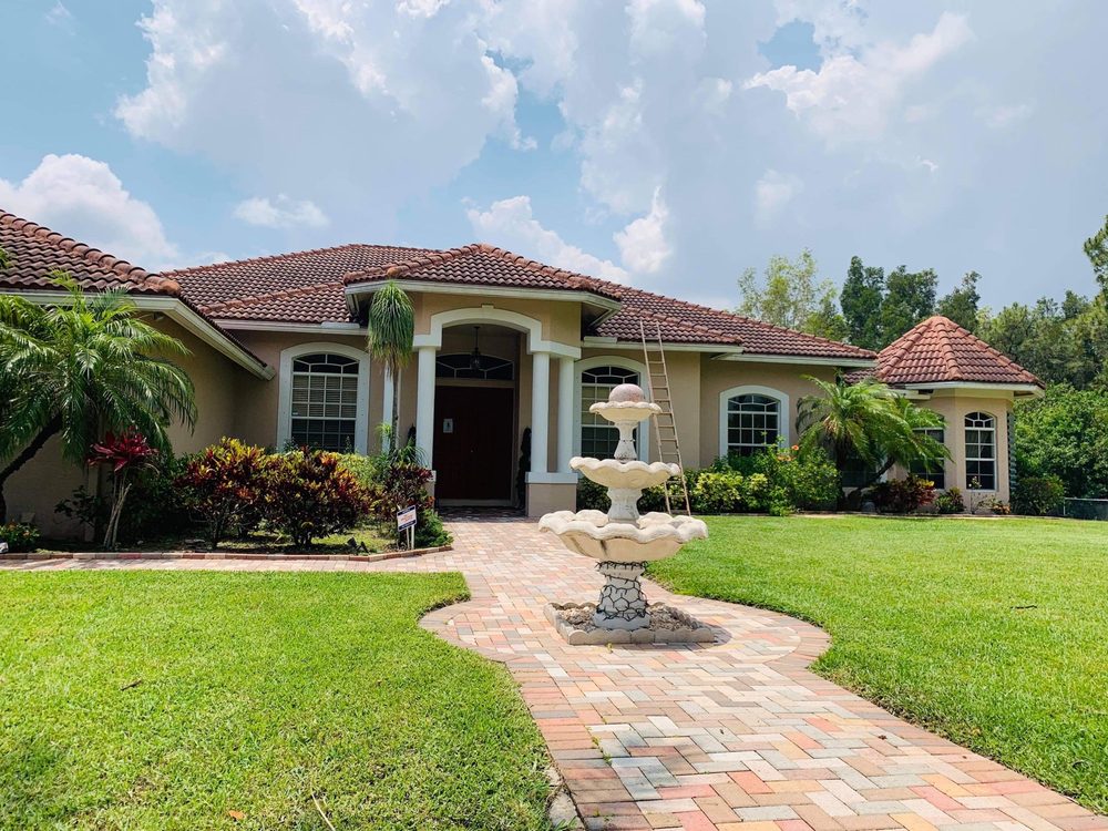 Slide of Hi Power Pressure Wash