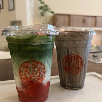 Taz Matcha - Chashi blend Ice Strawberry matcha w/whole milk, jasmine syrup, and  50%  sweetness.  Ice Hojicha latte w/oat milk, black sesame cream - Cafes Near Me - Seattle, Washington