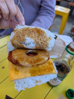 Supamu Okinawa Onigiri by null