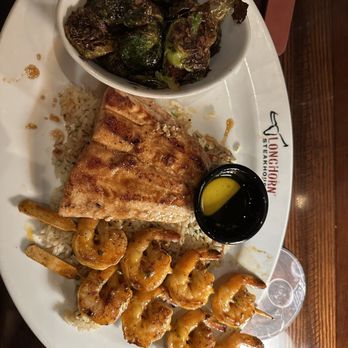 LongHorn Steakhouse - 7oz. LongHorn Salmon with 8ct. Redrock Grilled Shrimp - American Near Me - Orlando, Florida LongHorn Steakhouse - 7oz. LongHorn Salmon with 8ct. Redrock Grilled Shrimp - American Near Me - Orlando, Florida