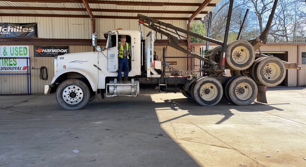 QUEEN CITY TIRE & ROADSIDE 32 Photos 302 US 59, Queen City, Texas