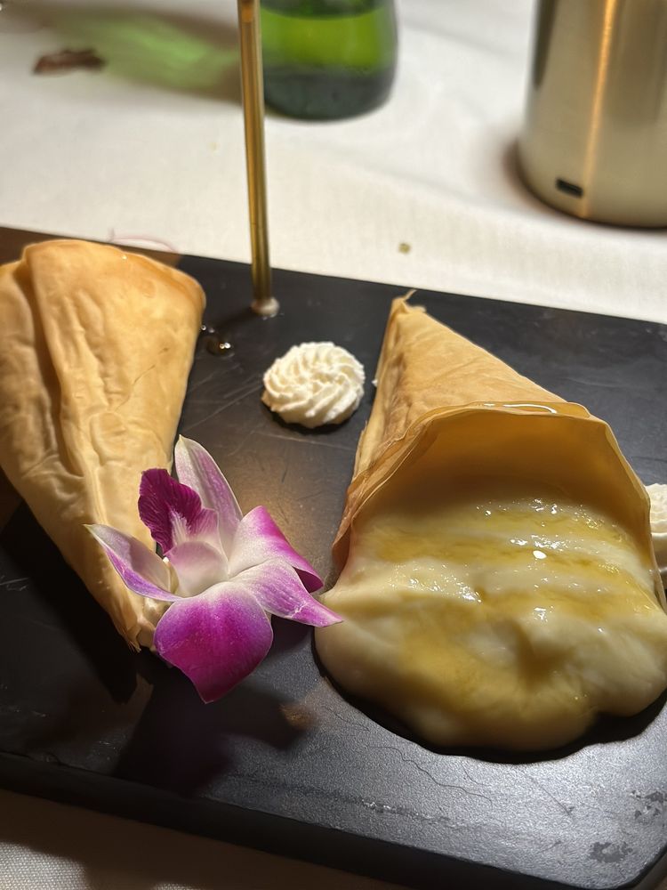 NIKKI GREEK BISTRO AND LOUNGE Updated November 2024 48 Photos & 24