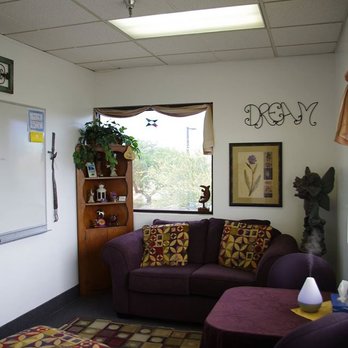 StarshineAZ - VIP Lounge to create and connect with community members. - Shared Office Spaces Near Me - Glendale, Arizona StarshineAZ - VIP Lounge to create and connect with community members. - Shared Office Spaces Near Me - Glendale, Arizona