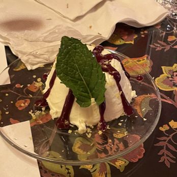 Bella Italia - Lemon penacotta - Italian Near Me - Port Angeles, Washington Bella Italia - Lemon penacotta - Italian Near Me - Port Angeles, Washington
