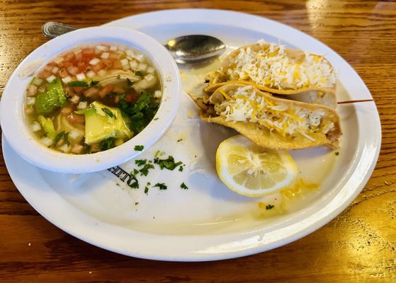 Avila's El Ranchito by null