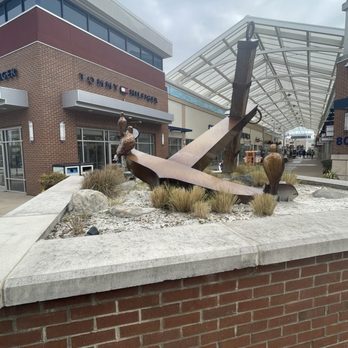 Tanger Outlets National Harbor - Outlet Stores Near Me - National Harbor, Maryland
