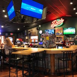 Doc's Sports Bar and Grill