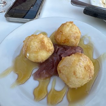 Cafe Madrid - Queso Frito con Cebolla y Miel - Spanish Near Me - Dallas, Texas
