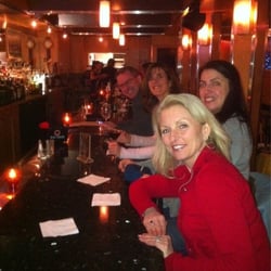 Monkey Bar & Grill - Monkey bar action