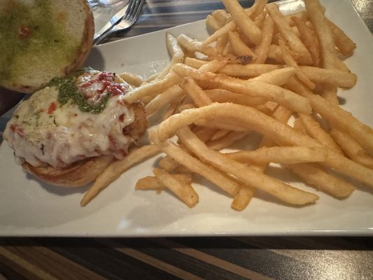 Sparkies Kitchen & Bar by null