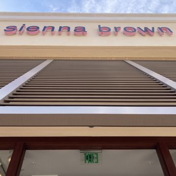 Sienna Brown - Sign above entrance - Women's Clothing Near Me - Newport Beach, California