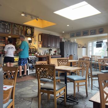 Mr Toots Coffeehouse - Indoor seating - Coffee & Tea Near Me - Capitola, California Mr Toots Coffeehouse - Indoor seating - Coffee & Tea Near Me - Capitola, California