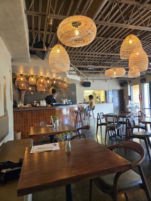 TAP IN Kitchen & Cocktails by null