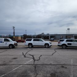 Heart of Texas Wine Tours - Here's the vehicles