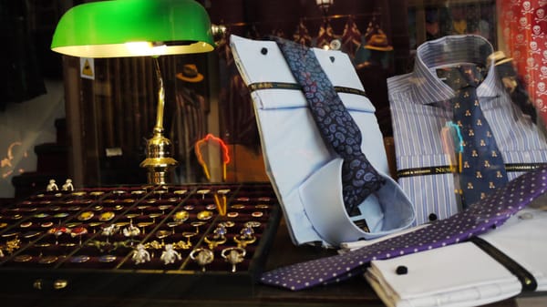 New & Lingwood by null