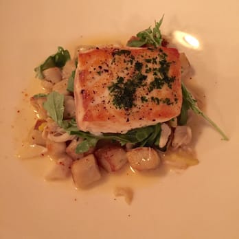Blue Fin - Halibut - Sushi Bars Near Me - New York, New York