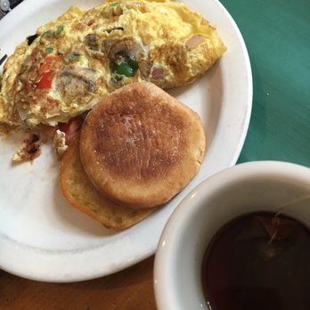 Persy's Place - veggie omelette - American Near Me - Kingston, Massachusetts Persy's Place - veggie omelette - American Near Me - Kingston, Massachusetts