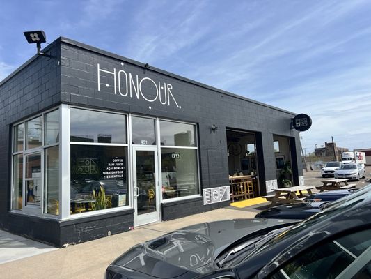 Honour Coffee & Raw Juice by null