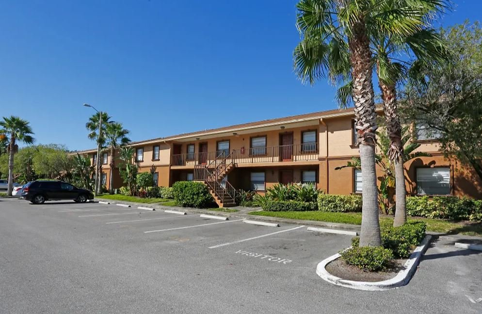 PARK VILLAGE Updated October 2024 11 Photos 11300 66th St N