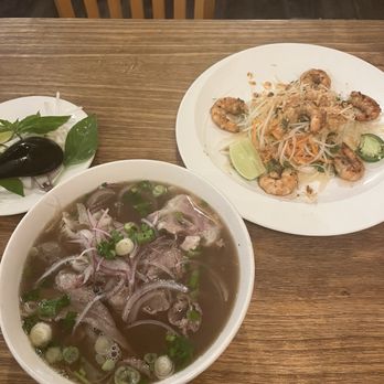 Que Viet - Vietnamese Near Me - San Francisco, California