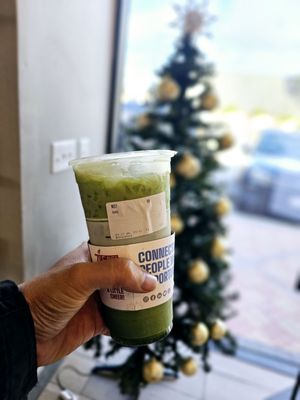 7 Leaves Cafe Euclid by null