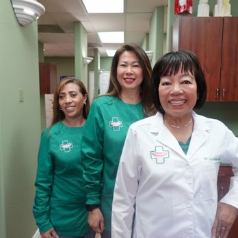 Luz C Holloway, DDS - Meet the team - Cosmetic Dentists Near Me - Torrance, California Luz C Holloway, DDS - Meet the team - Cosmetic Dentists Near Me - Torrance, California