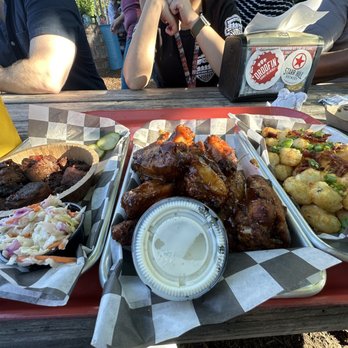 Hank's Filling Station - Burnt Ends, Bourbon BBQ Wings, and Loaded Tots - Bars Near Me - Norfolk, Virginia
