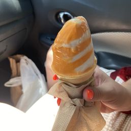 Orange vanilla swirl Orange vanilla swirl
