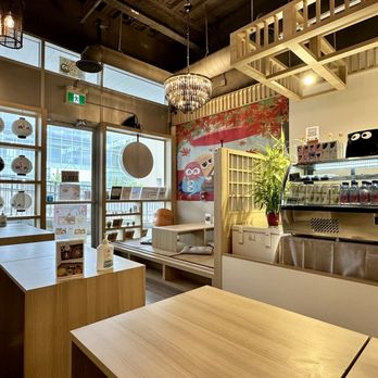 Roji Monster Ice Cream - Ice Cream & Frozen Yogurt Near Me - Markham, Ontario