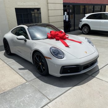 Rusnak/Pasadena Porsche - Tada! Outside waiting for me - Car Dealers Near Me - Pasadena, California