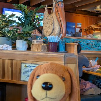 Islands Restaurant - Front of the house by the pelican. 8/15/26 - Burgers Near Me - Torrance, California Islands Restaurant - Front of the house by the pelican. 8/15/26 - Burgers Near Me - Torrance, California