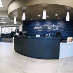 Benton-Franklin Title Company - Benton-Franklin Title Co. waiting area/lobby
