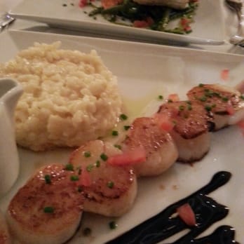Les Deux Magots - Scallops and Trout (background) - French Near Me - Paris, 75 Les Deux Magots - Scallops and Trout (background) - French Near Me - Paris, 75
