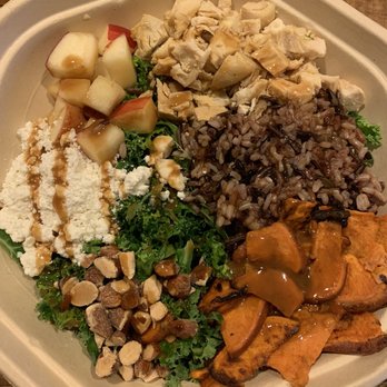 sweetgreen - Healthy Salads, Wraps, and Bowls - Harvest Bowl - Salad Near Me - Pasadena, California
