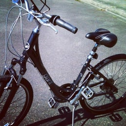 This Giant Sedona ST bike from Center Cycle is so comfortable, you'll want to ride all day long! This Giant Sedona ST bike from Center Cycle is so comfortable, you'll want to ride all day long!