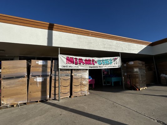 MIAMI BINS - Updated March 2026 - 901 E 10th Ave, Hialeah, Florida