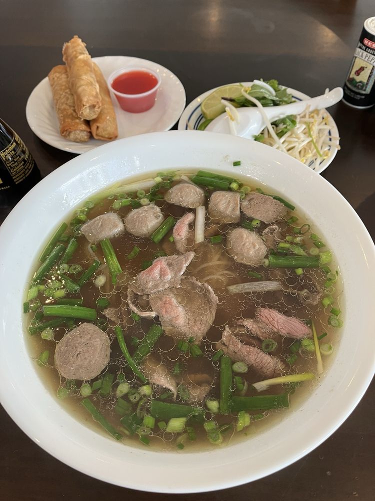 Pho D'Noodle House