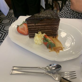 The James - Chocolate layer cake - American Near Me - Babylon, New York The James - Chocolate layer cake - American Near Me - Babylon, New York