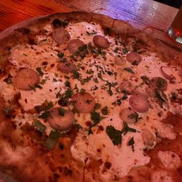 Doug 's White Pizza