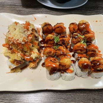 Tomo7 sushi - Popcorn Lobster and Tokyo Rolls - Sushi Bars Near Me - Riverside, California Tomo7 sushi - Popcorn Lobster and Tokyo Rolls - Sushi Bars Near Me - Riverside, California