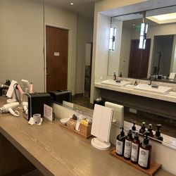 Awili Spa and Salon - Hair/face station