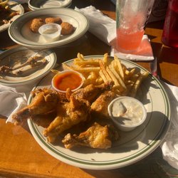 Dooleys Pub