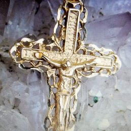 Stolen cross sold to Rama Jewelers on Valley Brook Ave, Lyndhurst, NJ Stolen cross sold to Rama Jewelers on Valley Brook Ave, Lyndhurst, NJ