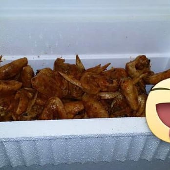 Royal Lounge Restaurant - chicken wings in a cooler - Bars Near Me - Pittsburgh, Pennsylvania Royal Lounge Restaurant - chicken wings in a cooler - Bars Near Me - Pittsburgh, Pennsylvania