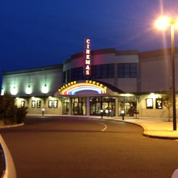 Pullman Village Centre Cinemas 20 Reviews Cinema 1085 Se Bishop Blvd Pullman Wa Phone Number Yelp