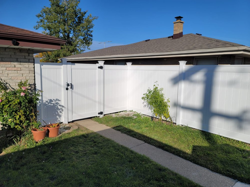 MAGIC FENCE Request a Quote 30 Photos 708 Bellevue Ave, Elgin