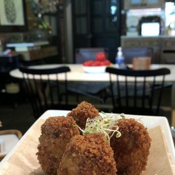 Sagrado Cafe - Coffee & Tea Near Me - Miami, Florida