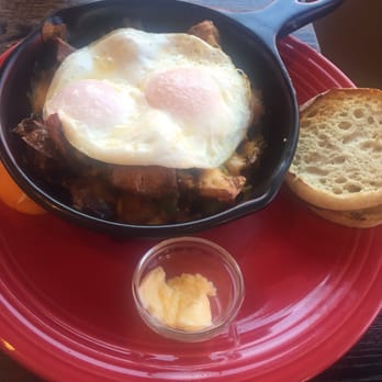Oakfire - Oak Fire Skillet - Pizza Near Me - Lake Geneva, Wisconsin