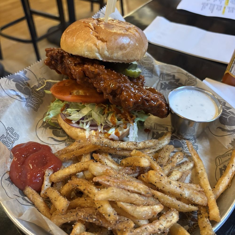 HopCat - Nashville Hot Chicken - American Near Me - Grand Rapids, Michigan